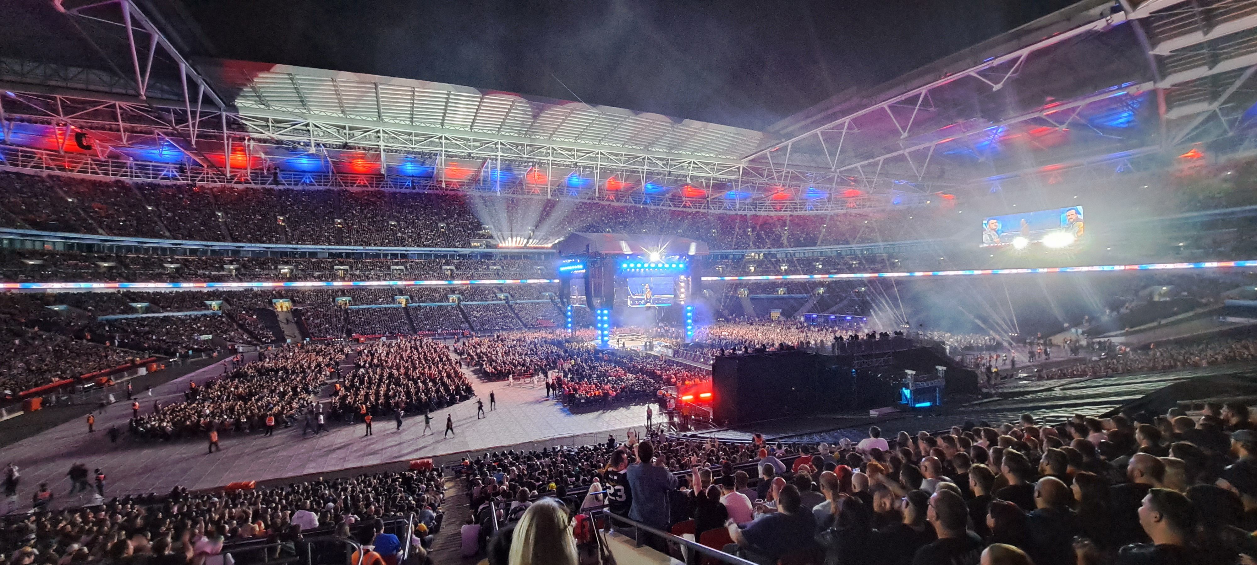 Volle Hütte in Wembley! "Heute" war bei AEW "All In" live mit dabei