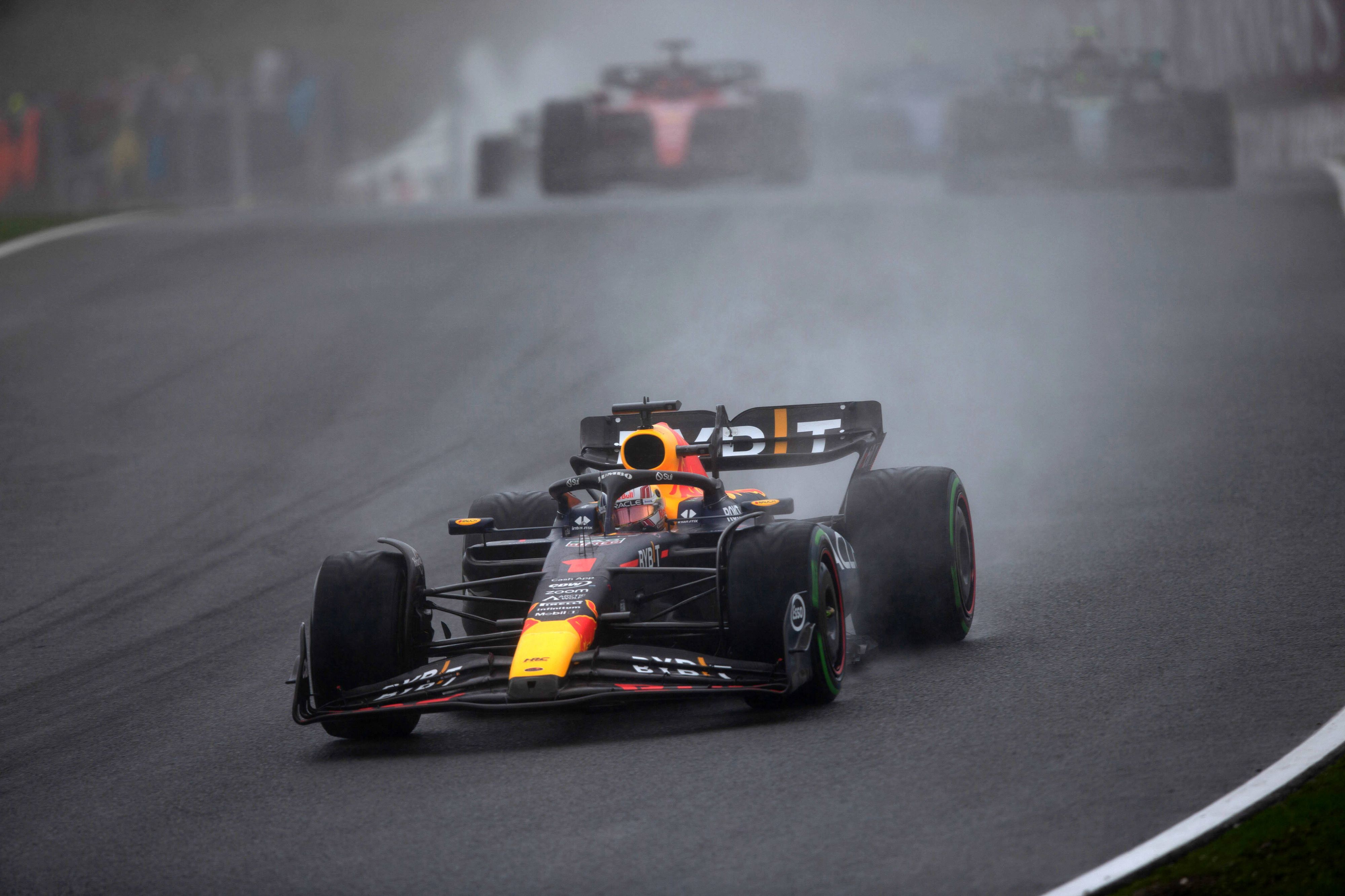 Max Verstappen ist auch im Regen der Schnellste.