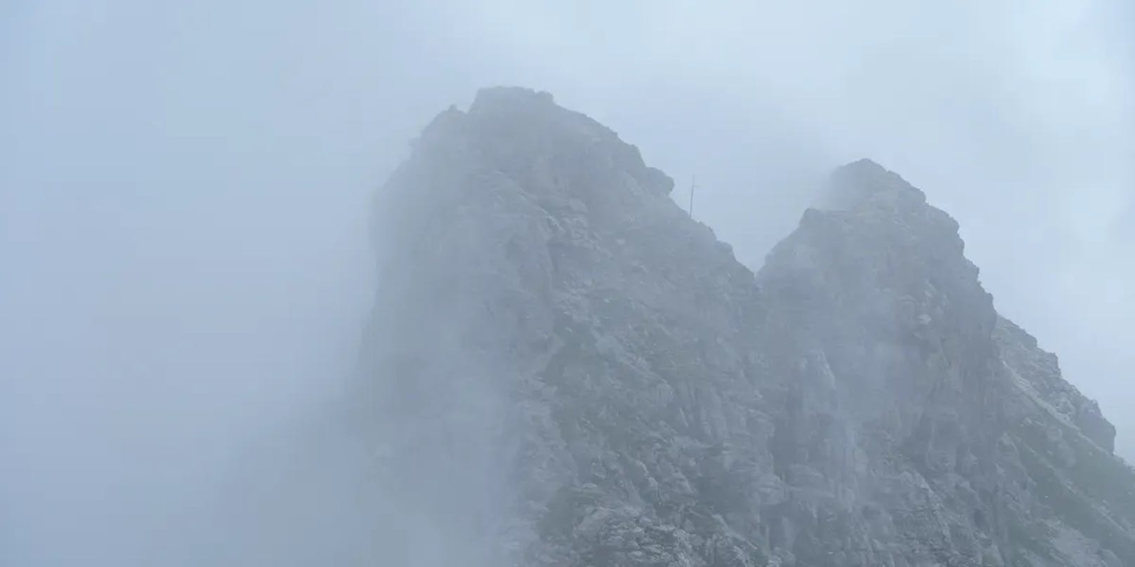 Ein Wanderer-Paar (21 und 22 Jahre alt) geriet in den Brandenberger Alpen in eine Notlage.