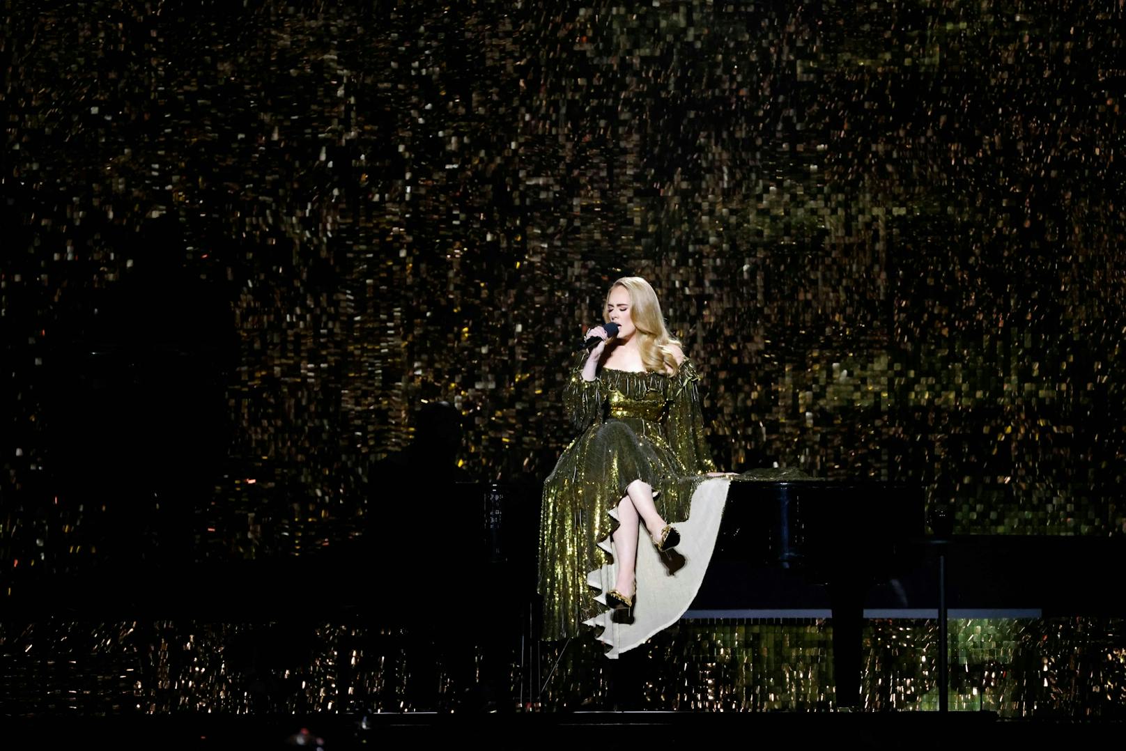 Zusammenbruch vor Konzert – Große Sorge um Adele