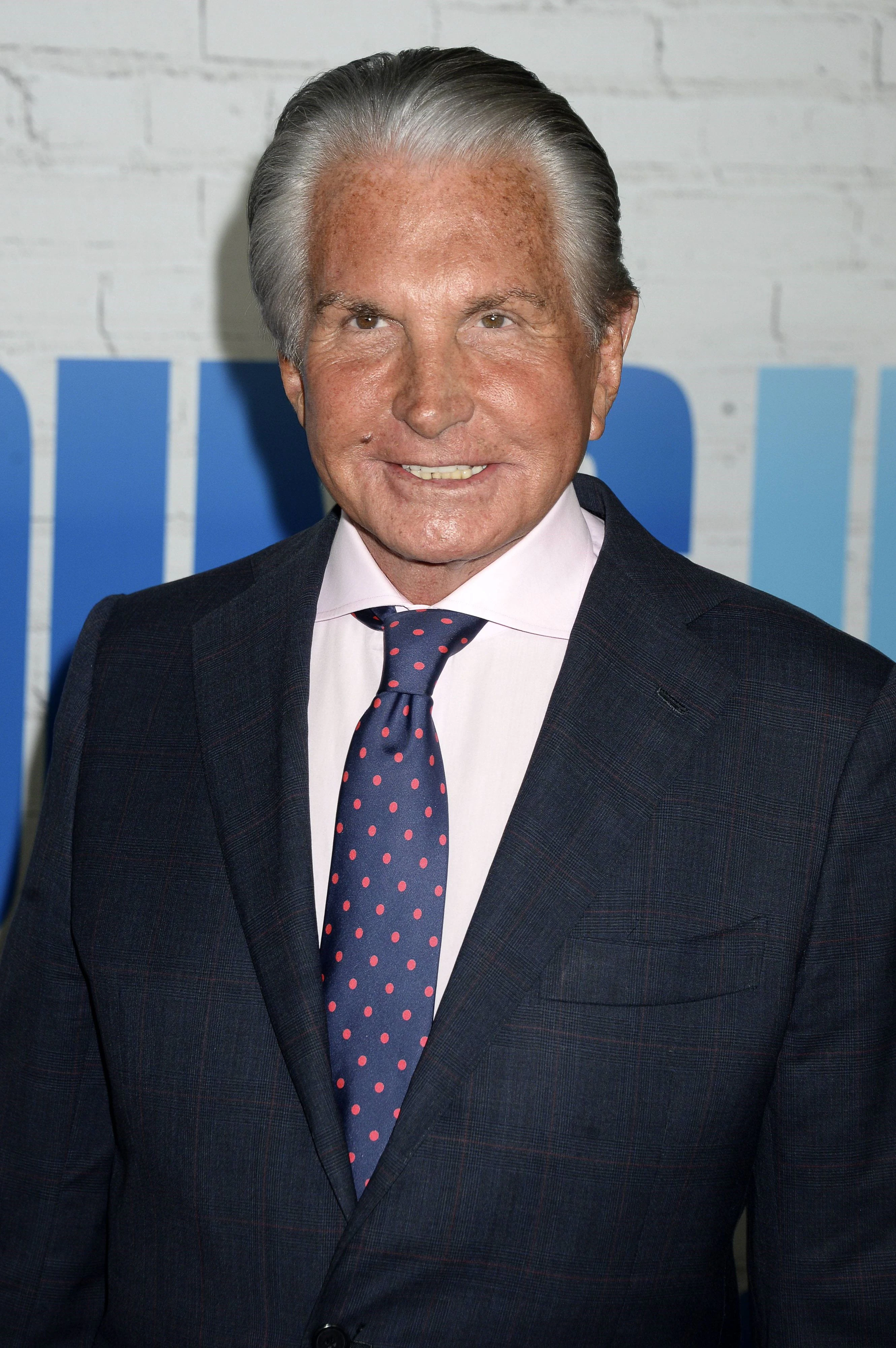 Hollywood-Star George Hamilton übernimmt die Rolle des Erzählers bei der Uraufführung von "Lisztomania" von Sergei Dreznin.