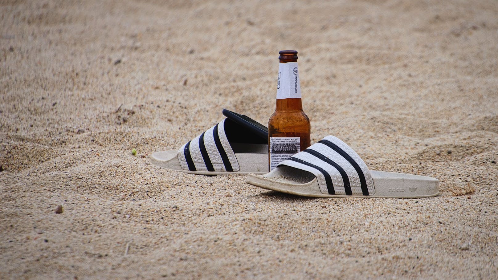 500 Euro Strafe – Italo-Strand verbietet sogar Bier