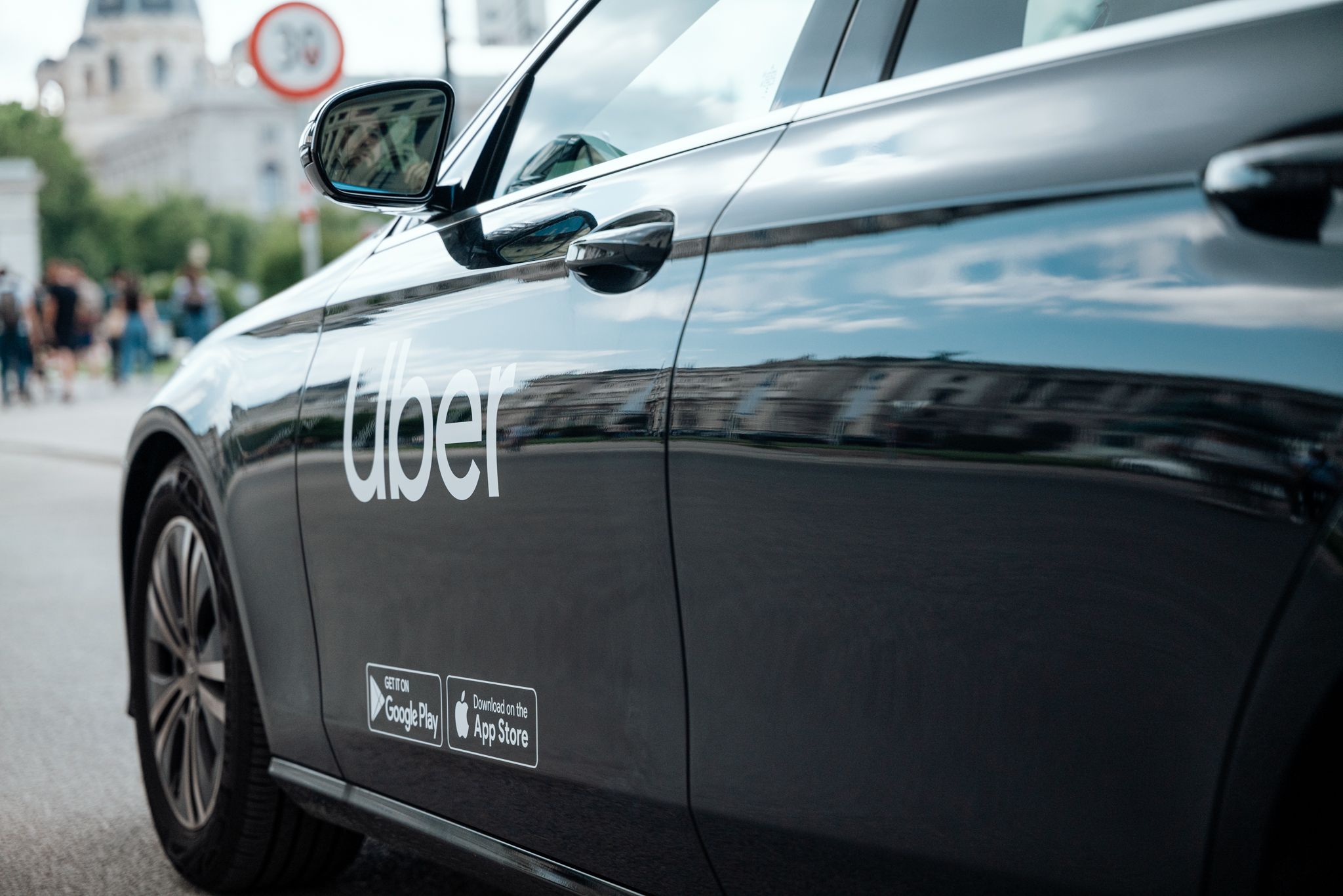 Uber ist nun in der vierten Stadt verfügbar. 