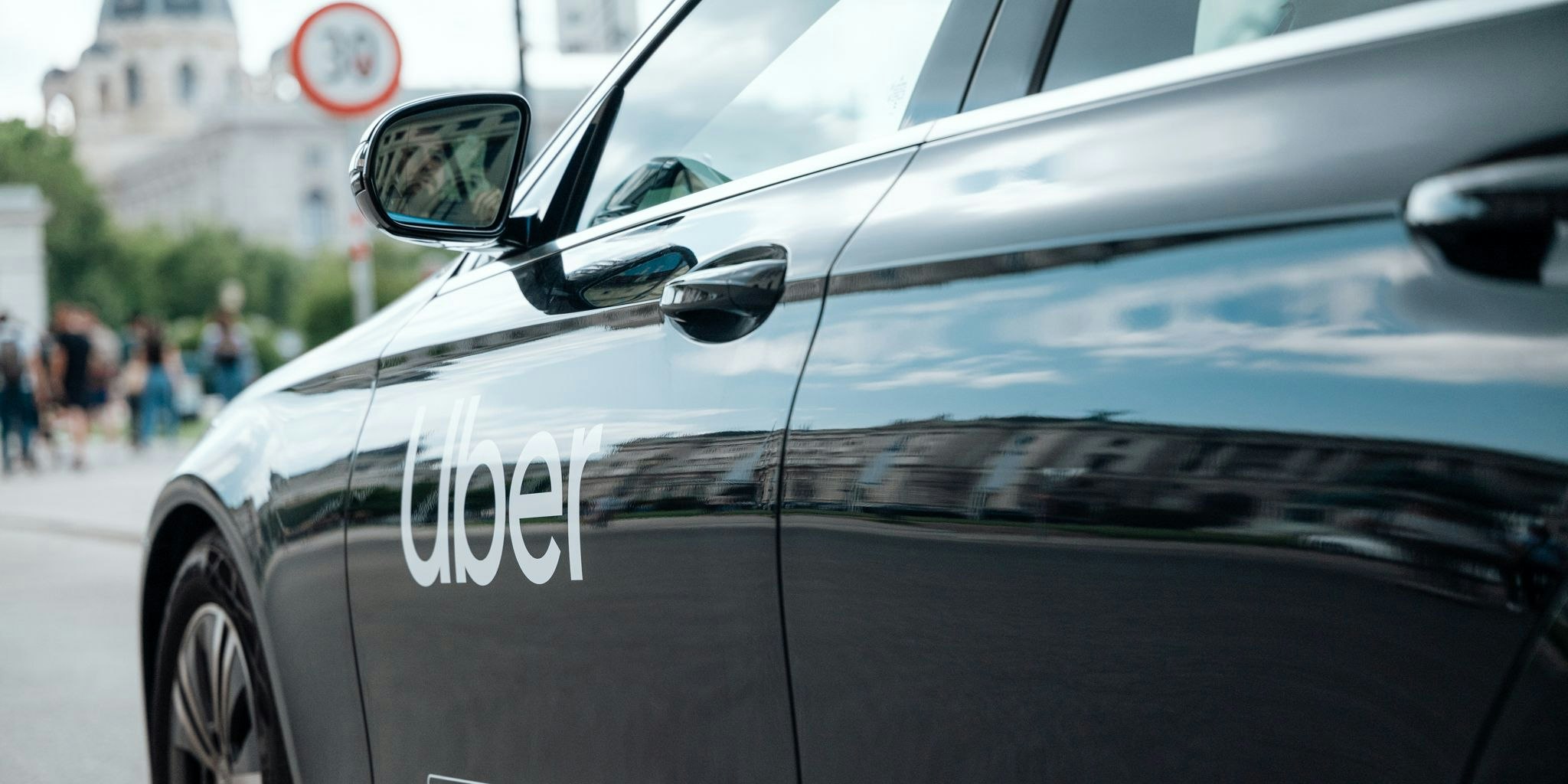 Uber ist nun in der vierten Stadt verfügbar. 