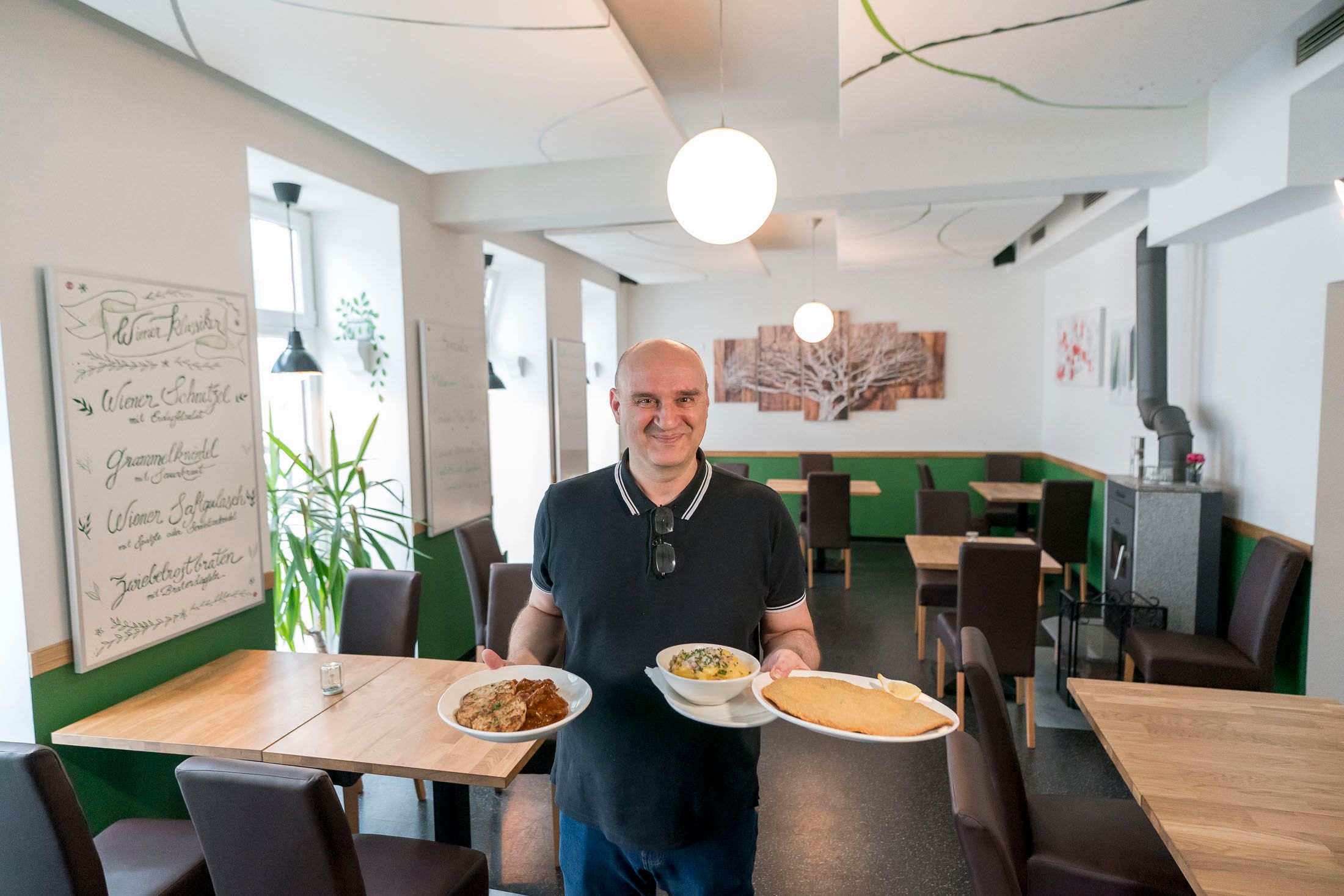 Hartmuth Beck führt ein veganes Restaurant in Meidling und bewirtete auch schon prominente Veganer