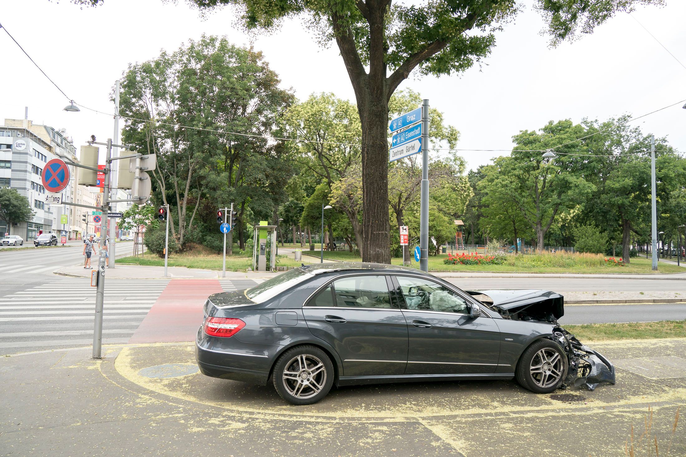 Wüste Szenen spielten sich nach einem Unfall in Wien-Favoriten ab. (Archivbild)