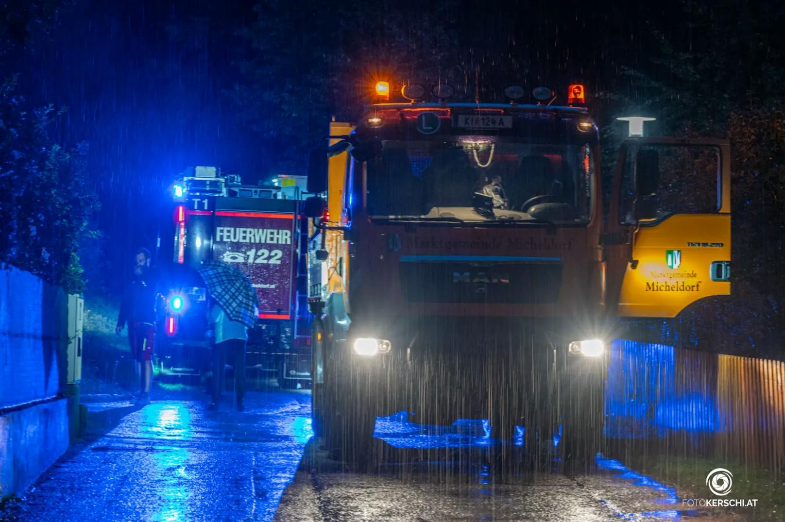 Die ergiebigen Niederschläge der letzten Tage forderten die Einsatzkräfte in ganz Österreich erneut – auch Oberösterreich blieb nicht verschont.