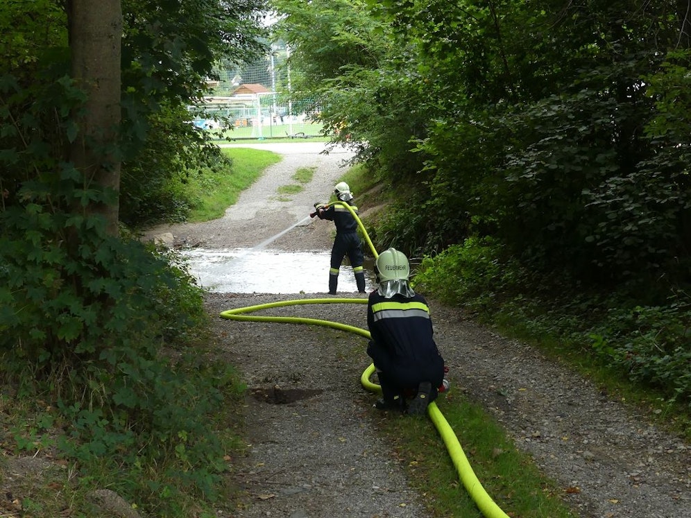 Gülle-Alarm in Maria Anzbach: Feuerwehr im Einsatz