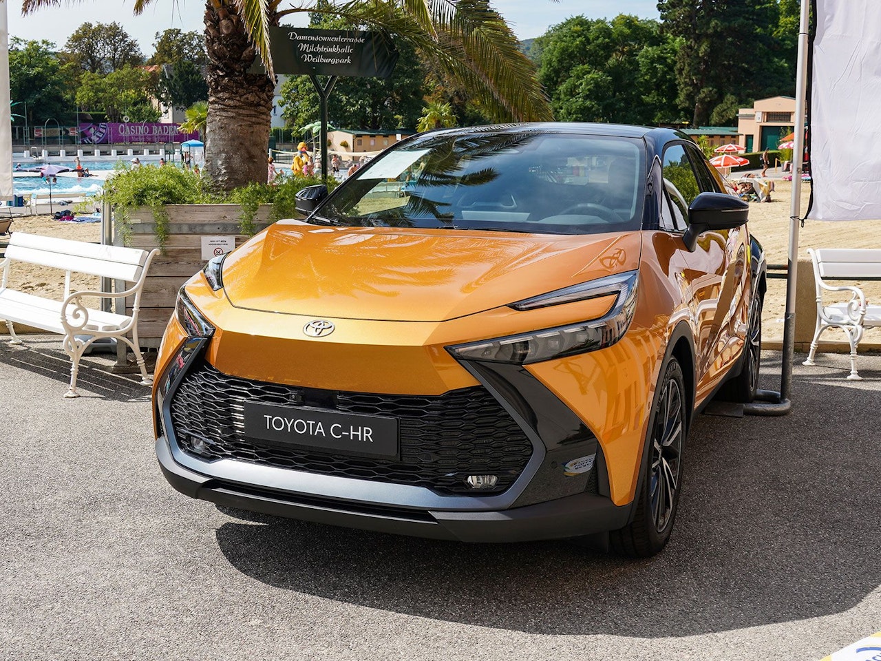 Heute.at - Der Toyota C-HR feierte seine Premiere in Österreich