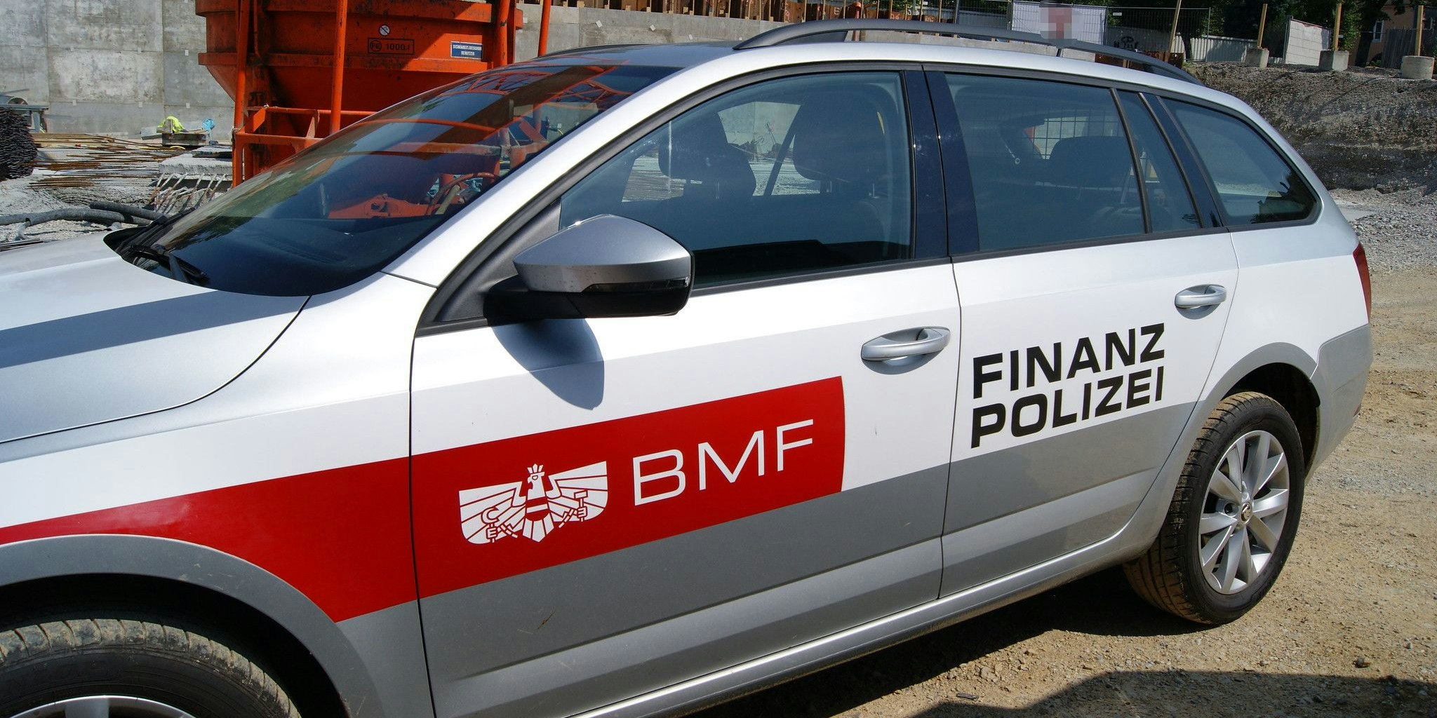 Die Finanzpolizei hat wieder einen Volltreffer gelandet.