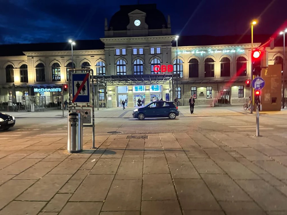 Mehrere Verletzte bei Massenschlägerei in St. Pölten