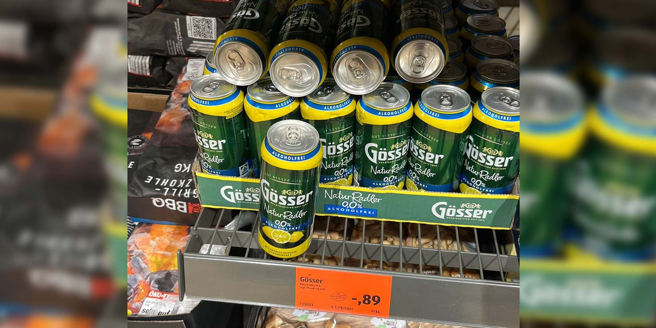 In einem Aldi in Deutschland kostet der Gösser Radler nur 89 Cent.