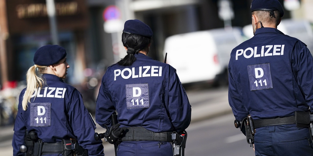 Politik Rekord an Kündigungen 1.450 Beamte verließen Polizei Heute.at