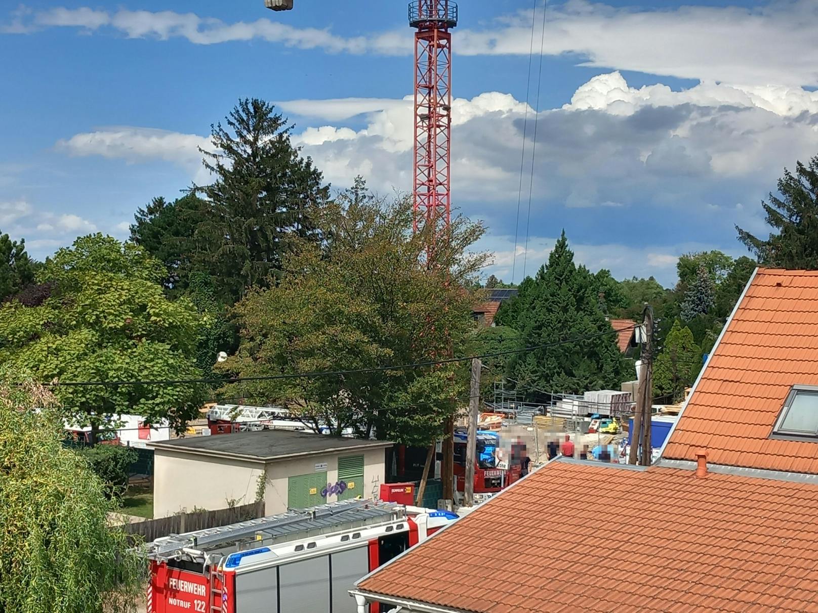 Auf einer Baustelle kam es am Donnerstag zu einem schlimmen Unfall.