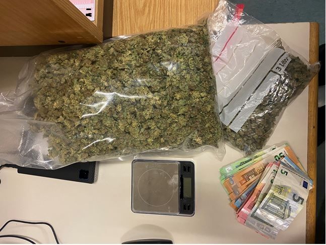 Das war die stattliche Fracht des jungen Mannes.