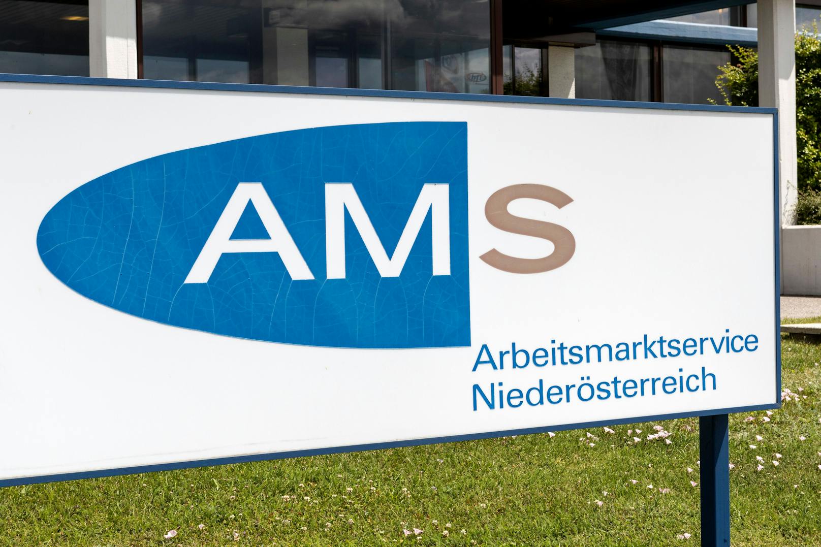 Eibetex – SP startet Petition gegen Aus von AMS-Projekt