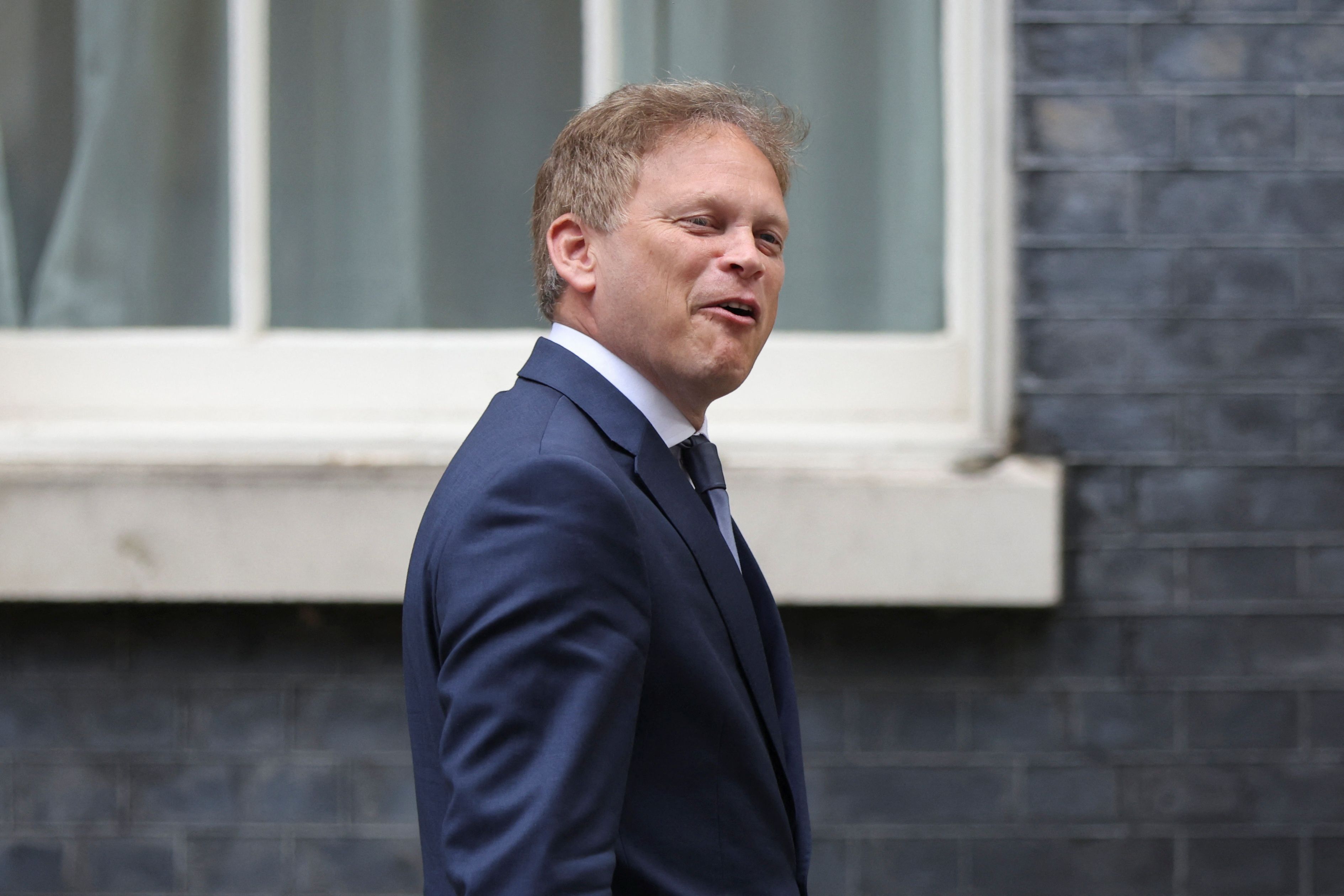 Für Shapps ist es sein fünftes Kabinettsamt innerhalb eines Jahres.