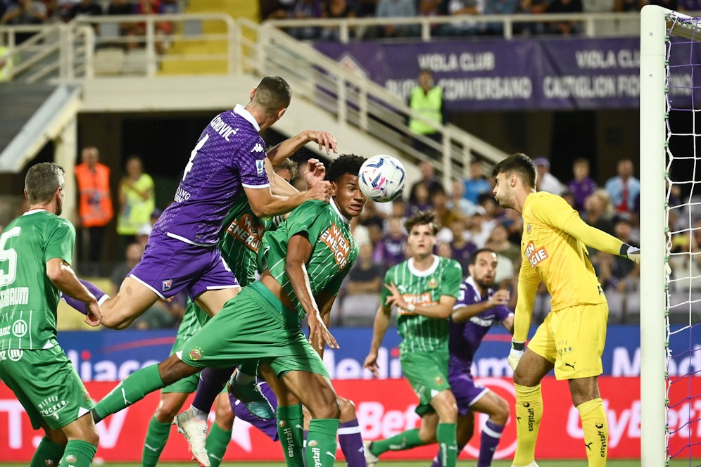 Fally Mayulu startet in Florenz statt Knipser Guido Burgstaller.