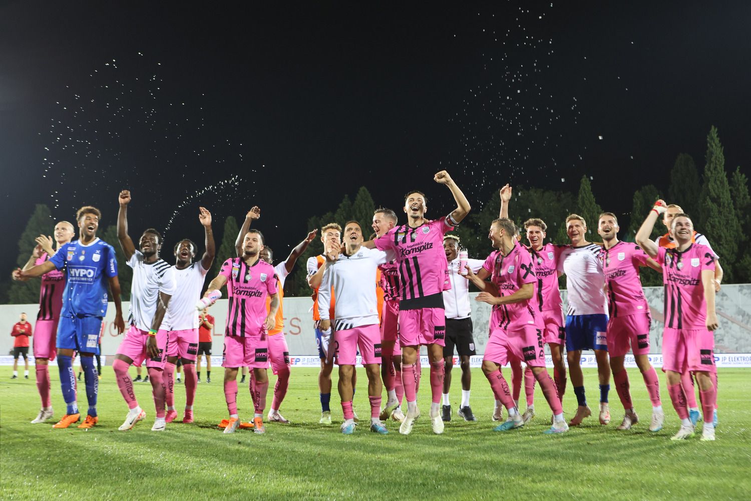 Der LASK eröffnet mit dem Heimspiel gegen Liverpool