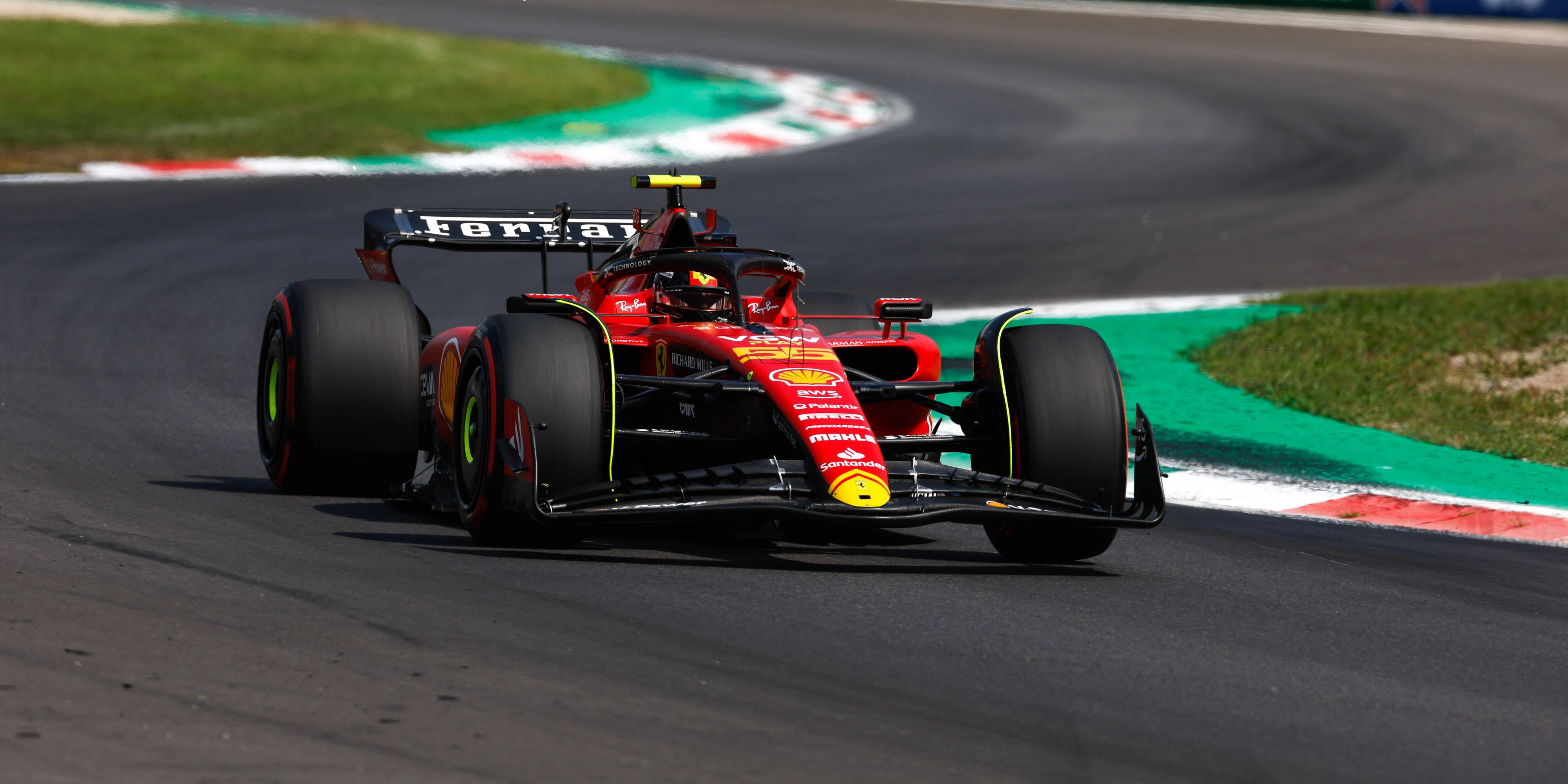 Carlos Sainz steht auf der Pole in Monza