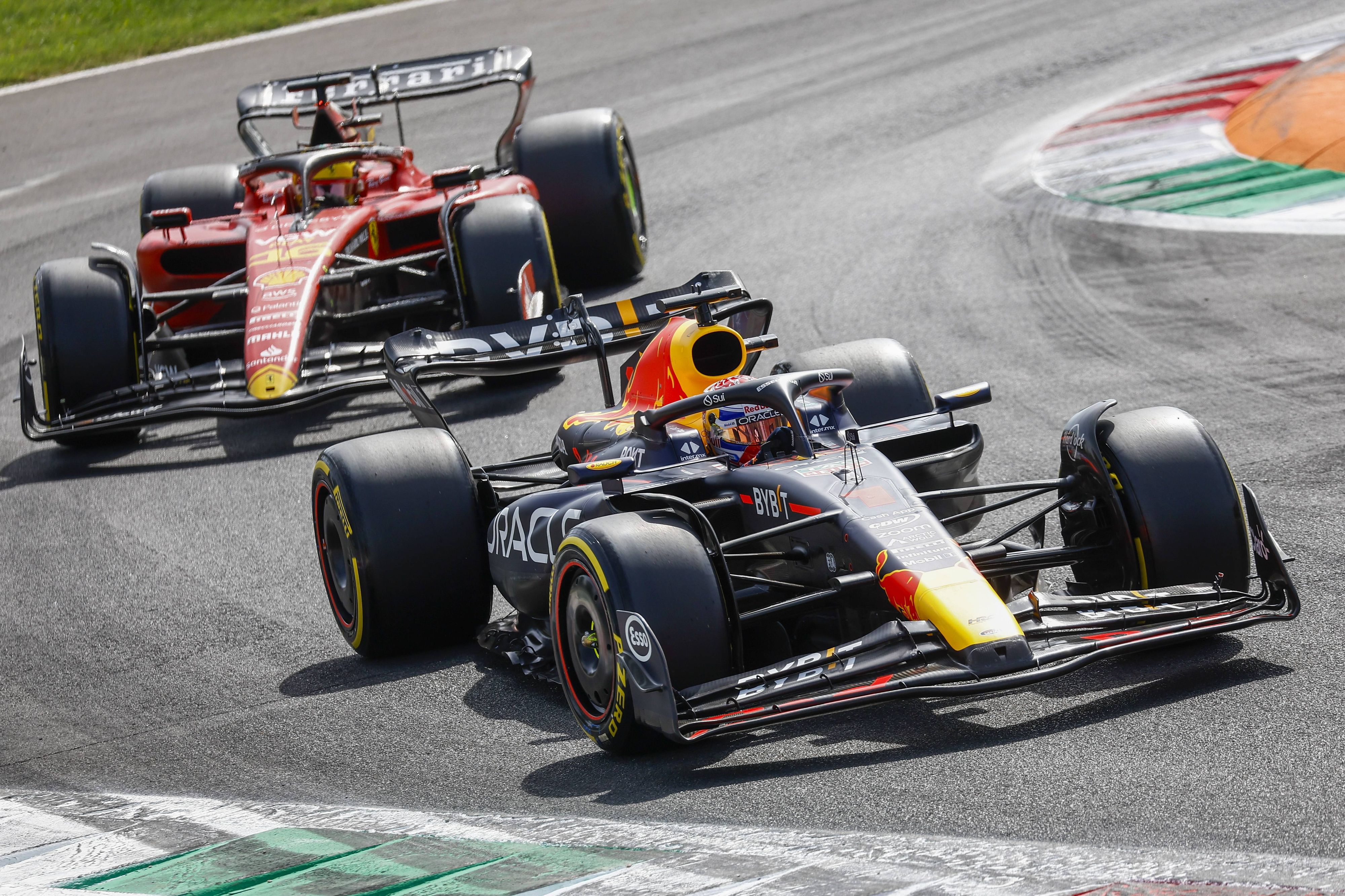 Verstappen zieht an Ferrari vorbei