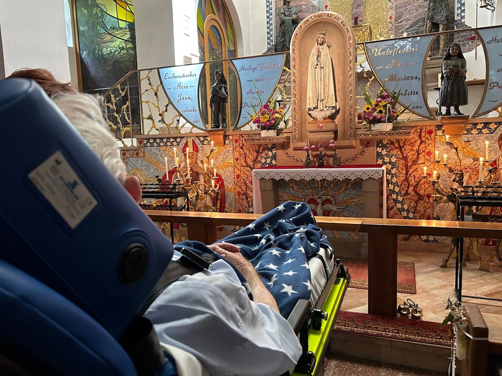 Der 88-Jährige in seiner geliebten Fatimakapelle in Schardenberg (Bez. Schärding)