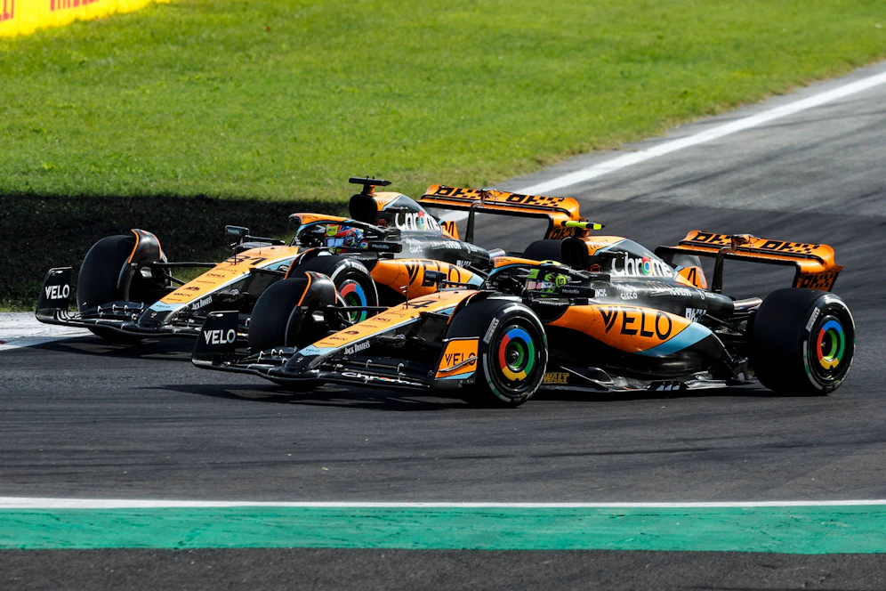 Die beiden McLaren bei der Berührung