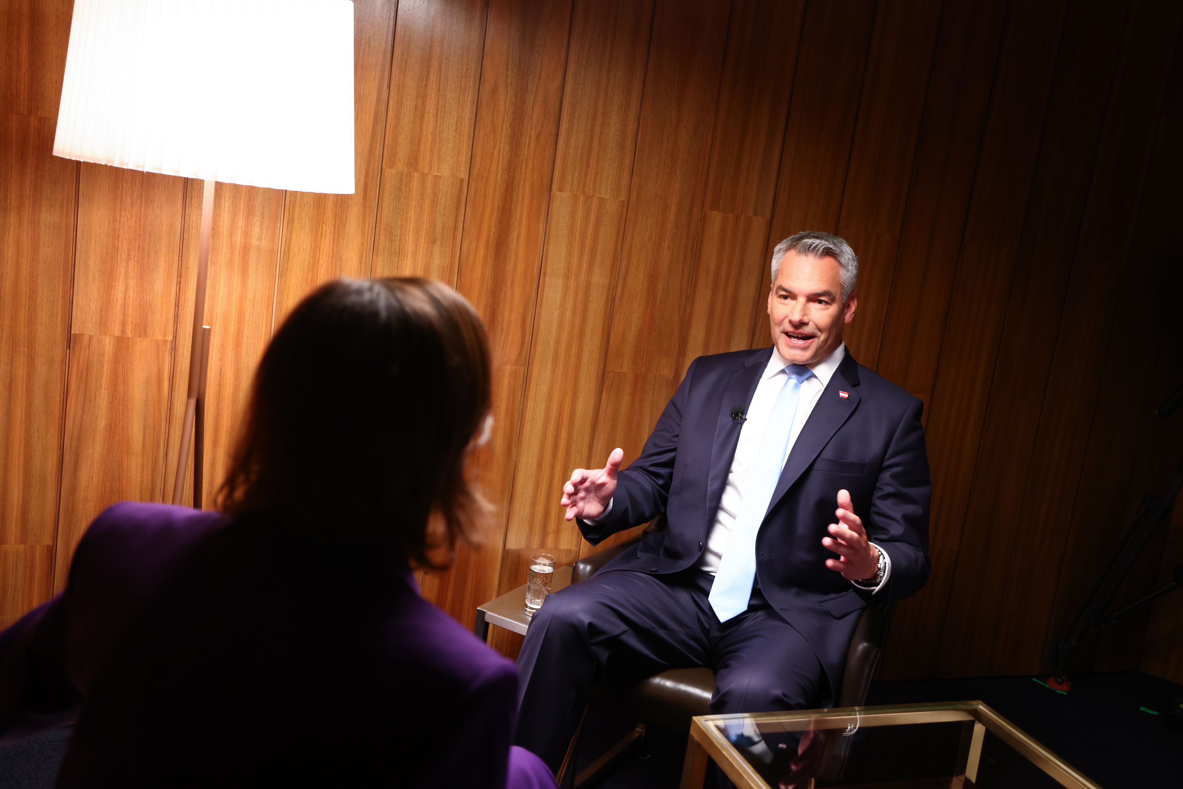 Karl Nehammer kritisierte im ORF-Sommergespräch Herbert Kickl scharf.