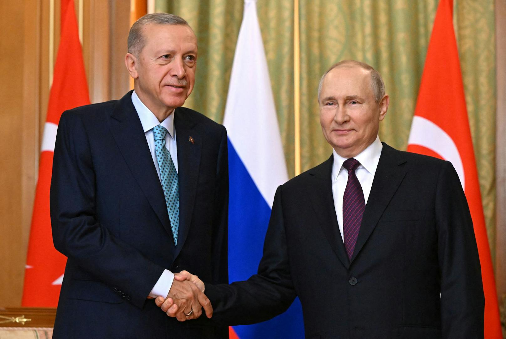 Die Verhandlungen zwischen Russlands Präsident Wladimir Putin und seinem türkischen Amtskollegen Recep Tayyip Erdogan über das Getreideabkommen sind beendet.