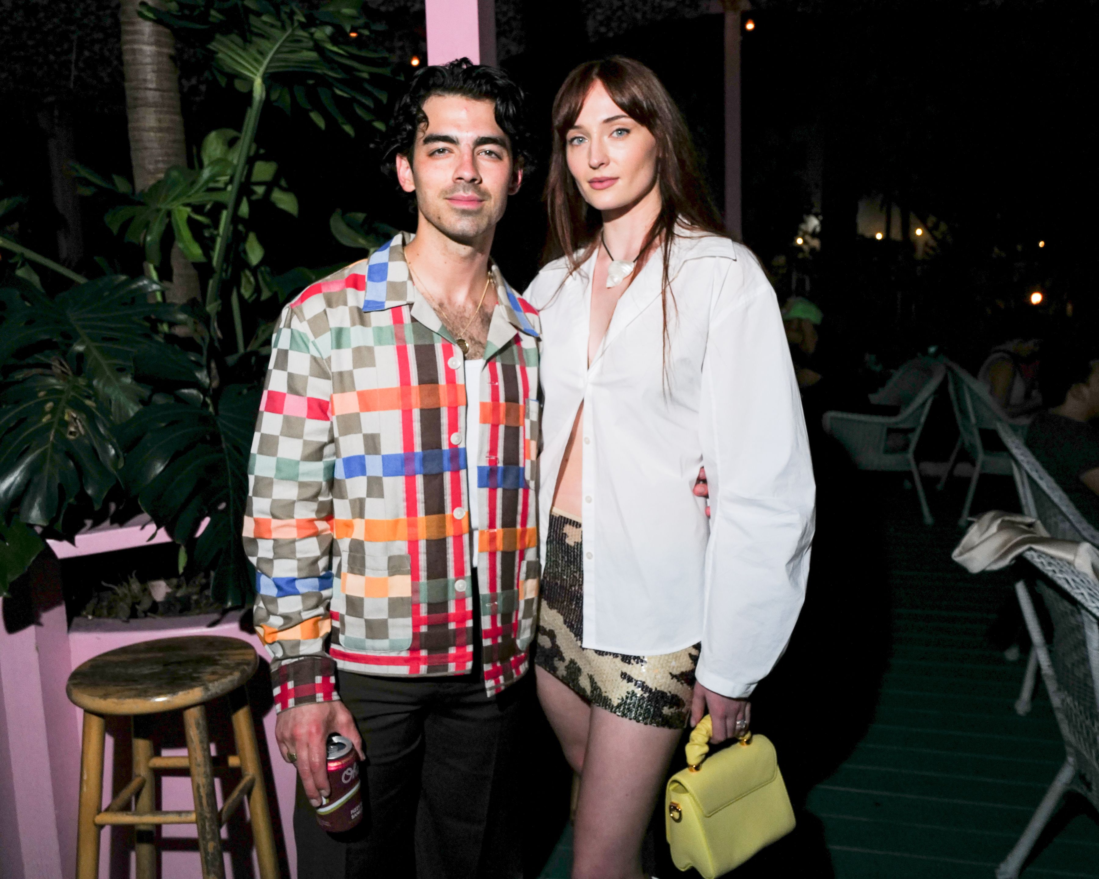 Joe Jonas will sich offenbar von Sophie Turner scheiden lassen. Er soll bereits einen Scheidungsanwalt haben.