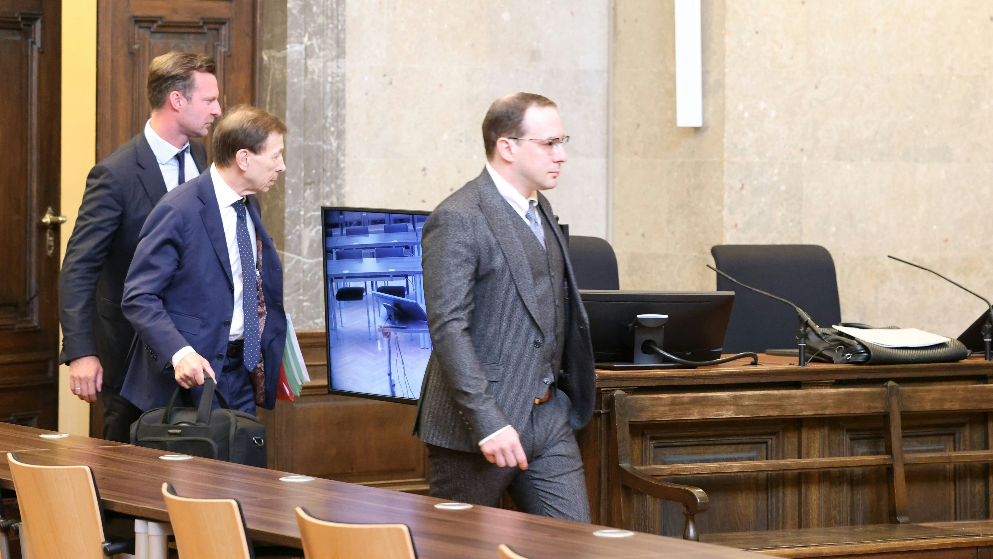 Heute.at - Neuer Häf’n bekannt – Teichtmeister am Weg nach Wien