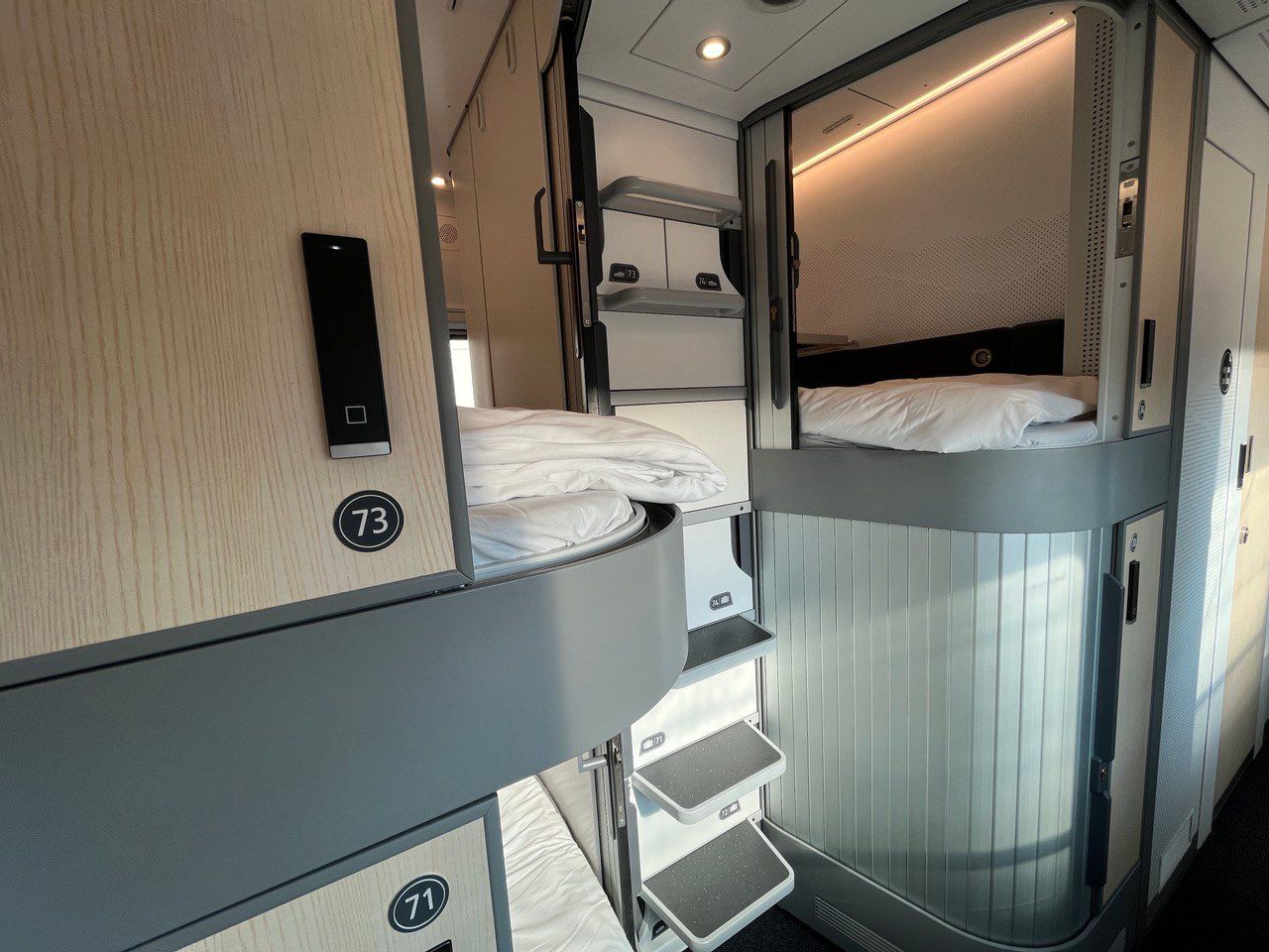 Mini Cabins: Kleine Boxen mit Einzelbetten