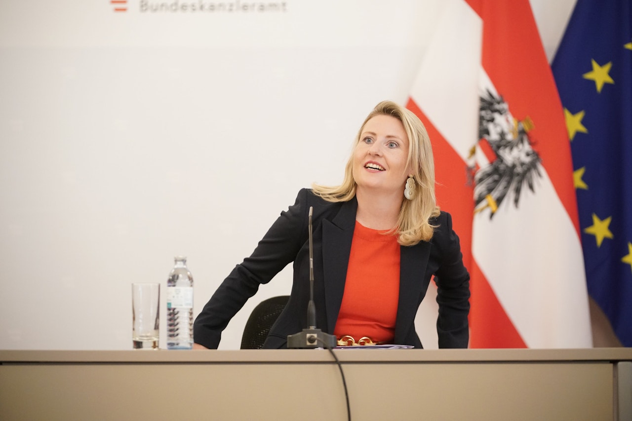 Heute.at - Millionen-Rätsel um Kinder-Milliarden der Regierung