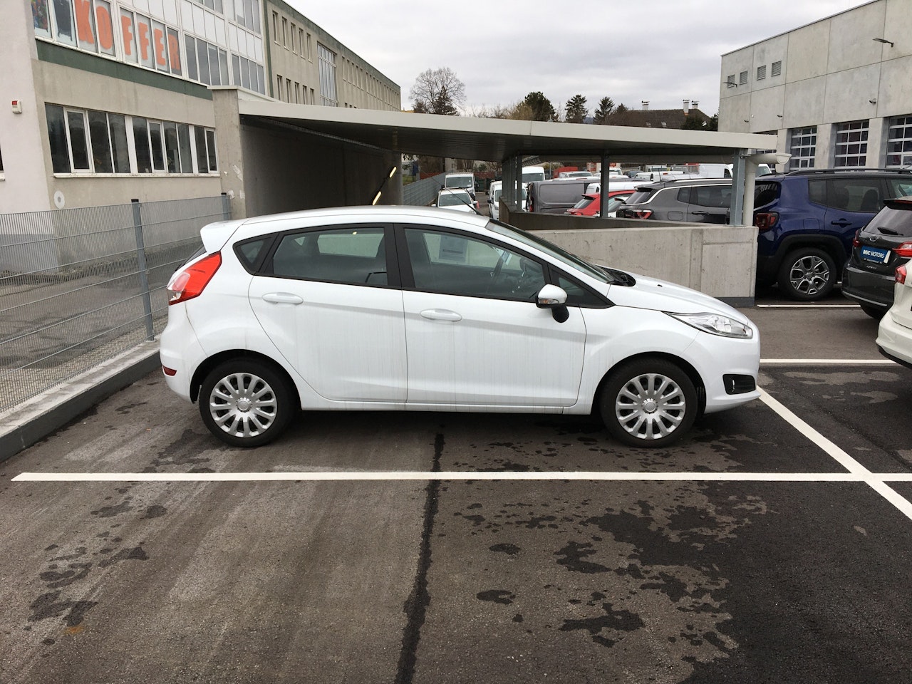 Heute.at - Keine Ersatzteile – Mann muss seinen Ford verschrotten