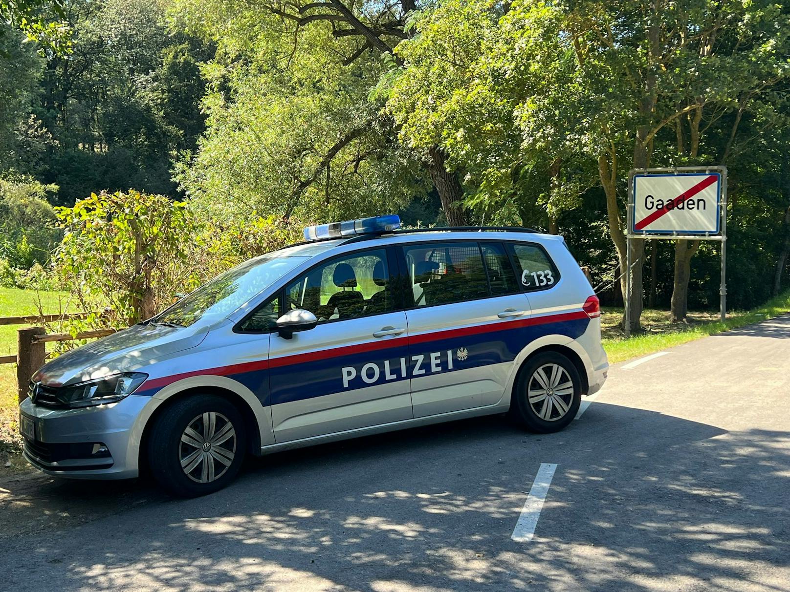 Die Polizei sucht jetzt nach dem Mann