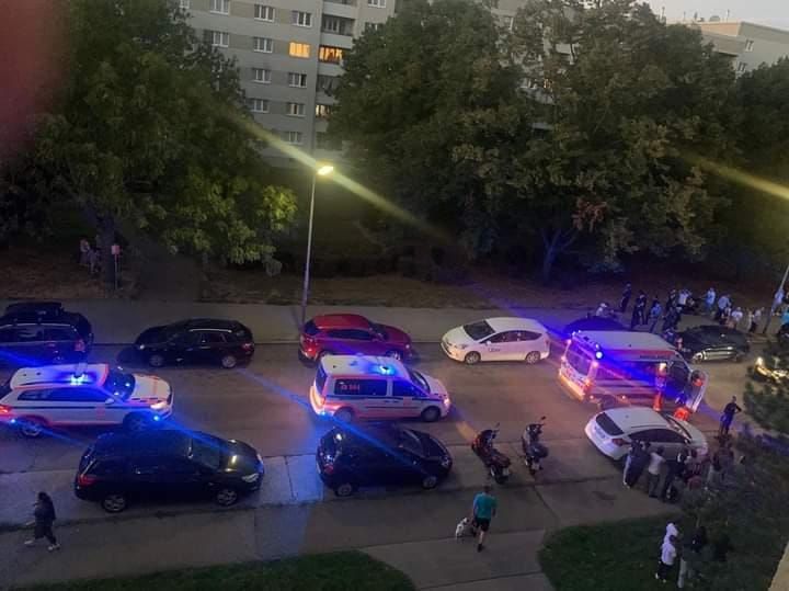 Dienstagabend sorgte ein Verkehrsunfall für einen Großeinsatz der Rettung und der Polizei.