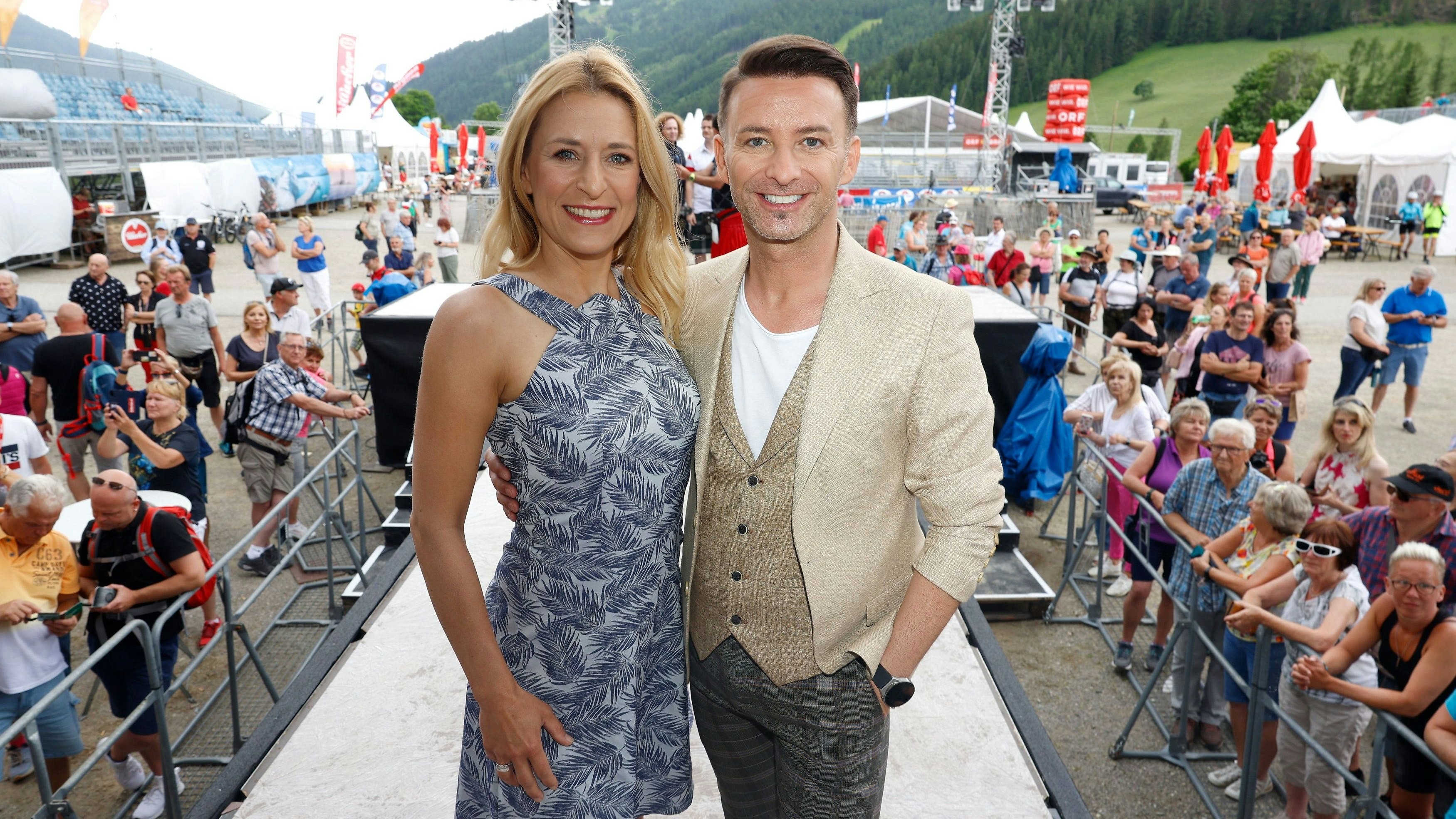 Mit <strong>Marco Ventre</strong> moderiert <strong>Stefanie Hertel</strong> bereits die ORF-Sendung "Wenn die Musi spielt".
