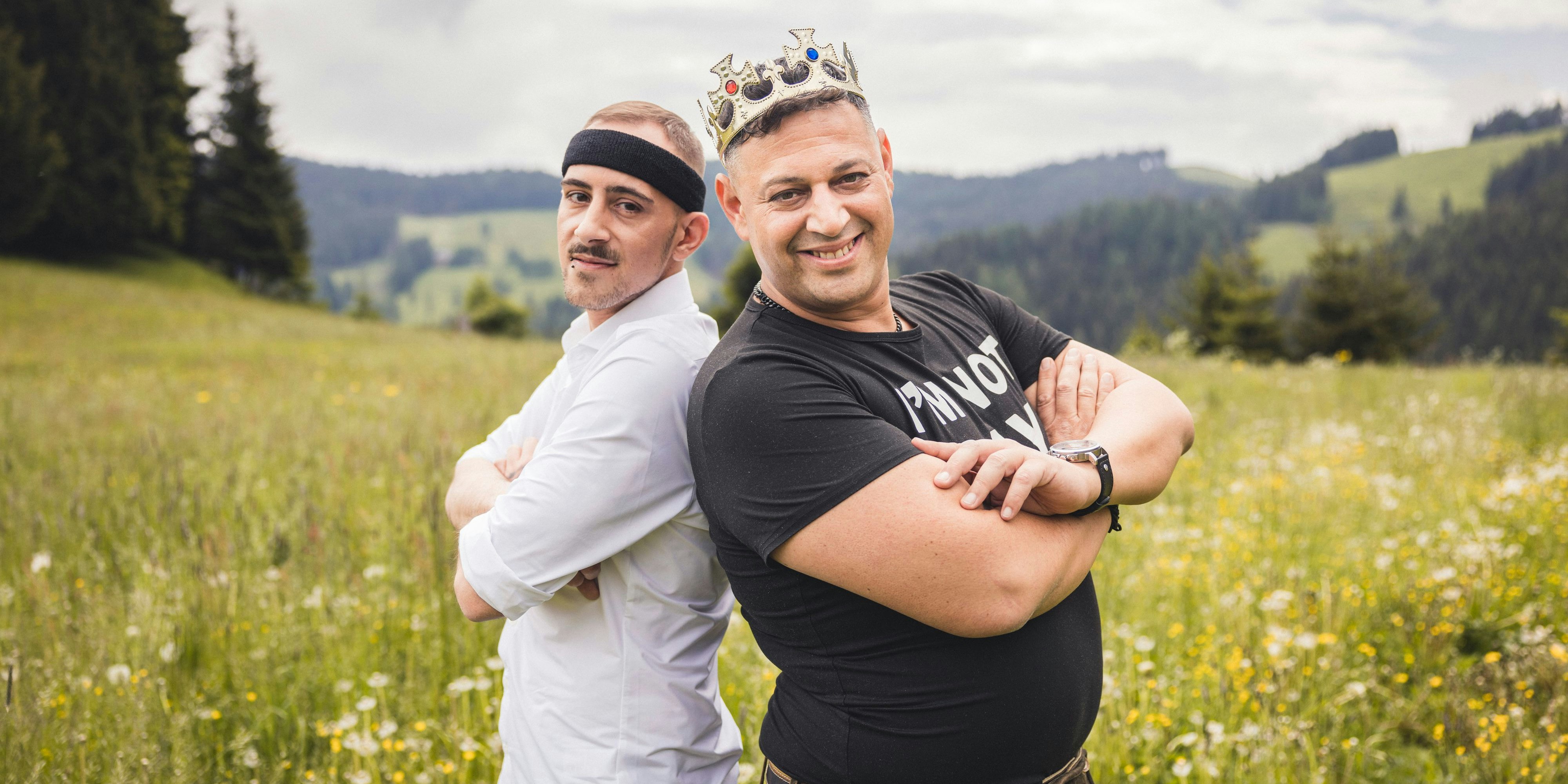 #BSF-Star Marius zieht mit Schlager-Rapper Stefan ein