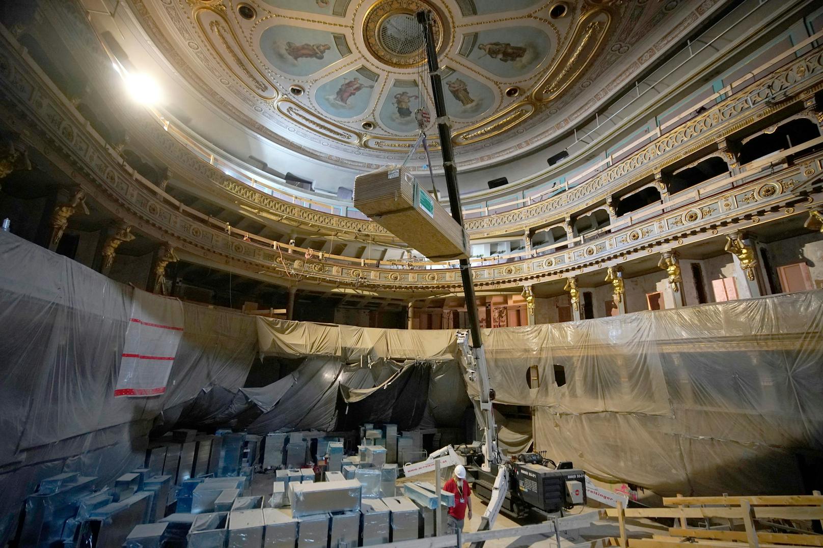 Die Generalsanierung des Theaters an der Wien läuft im Zeitplan. Im Herbst 2024 soll die Wiedereröffnung stattfinden.