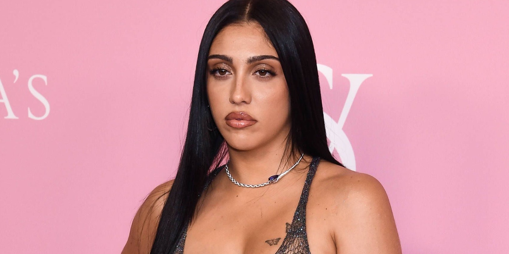 Madonnas Tochter wählte einen Hauch von Nichts für ihren Auftritt am roten Teppich.