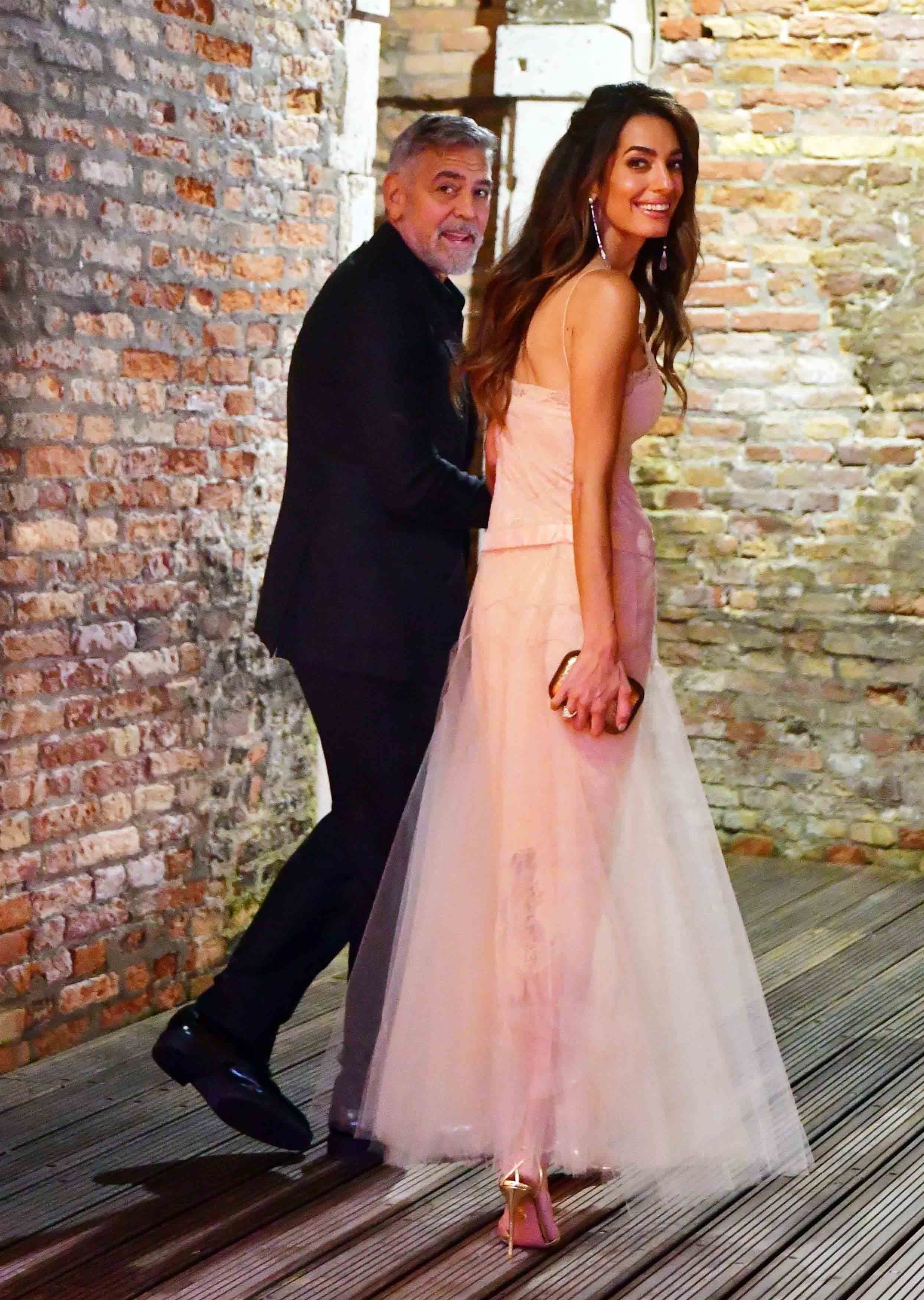 George Clooney und Amal Clooney sind ein Herz und eine Seele.