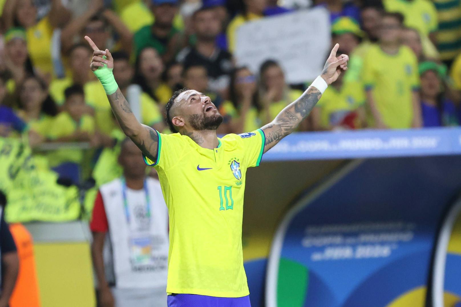 Neymar trifft und überflügelt Fußball-Ikone Pele