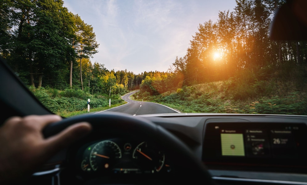 Besonders im Spätsommer müssen Autofahrer einige Dinge beachten. (Symbolbild)