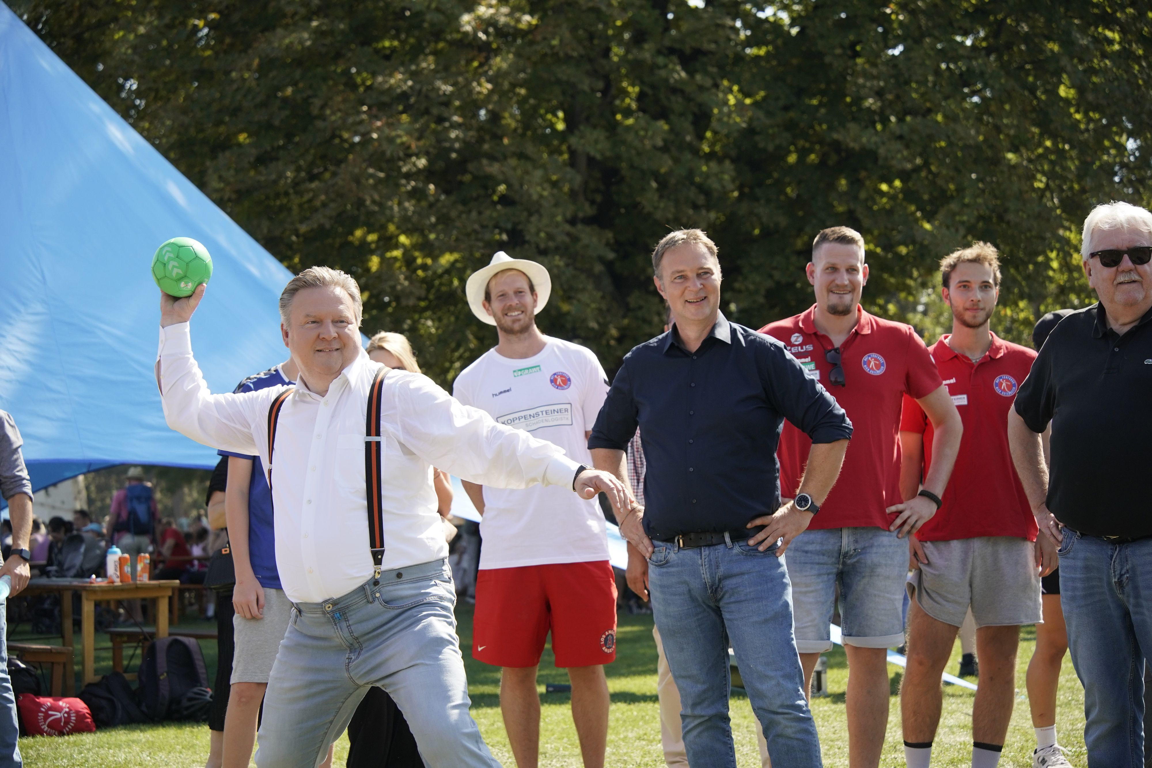 Michael Ludwig (li.) und Andreas Babler (re.) hatten sichtlich Spaß beim Familienfest anlässlich des Weltkindertags. 