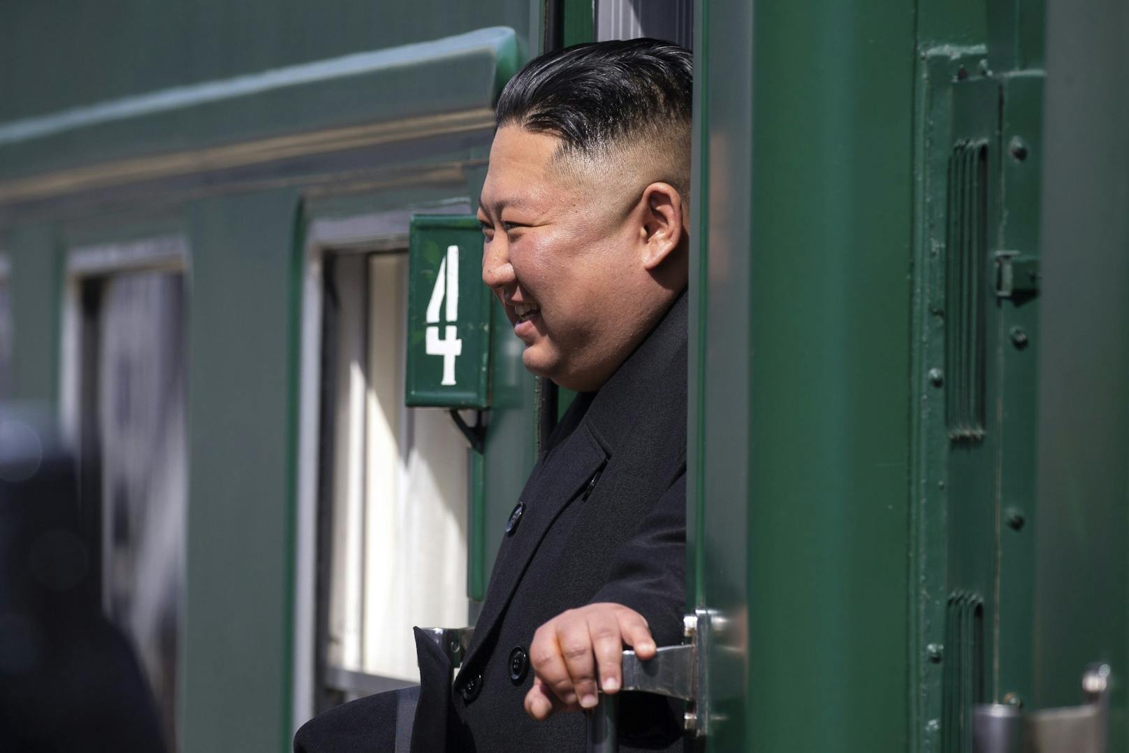 Kim im Panzer-Zug unterwegs zu Putin – für Waffen-Deals