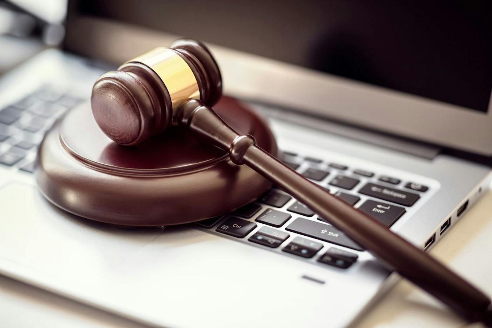Laut Gerichtsurteil haben Konsumenten bei Online-Versteigerungen ein Rücktrittsrecht.