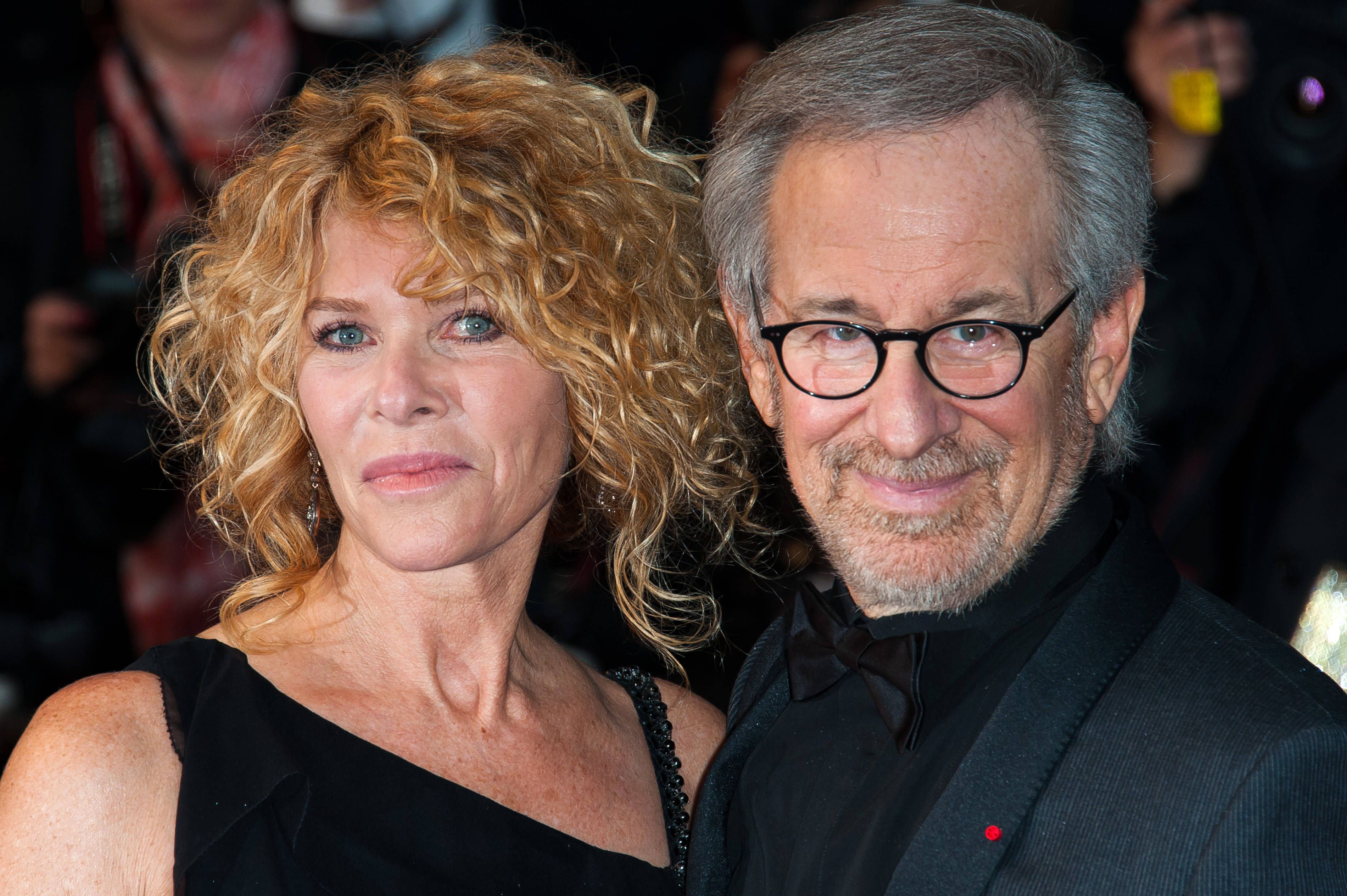 Files - 66th Cannes Film Festival Steven Spielberg and wife Kate Capshaw arriving at the Jimmy P. Psychotherapy Of A Plains Indian screening held at the Palais Des Festivals as part of the Cannes Film Festival in Cannes, France on May 18, 2013. Photo by Nicolas Genin/ABACAPRESS.COM Cannes France PUBLICATIONxNOTxINxFRAxESPxUKxUSAxBELxPOL Copyright: xGeninxNicolas/ABACAx 367456_203 GeninxNicolas/ABACAx 367456_203