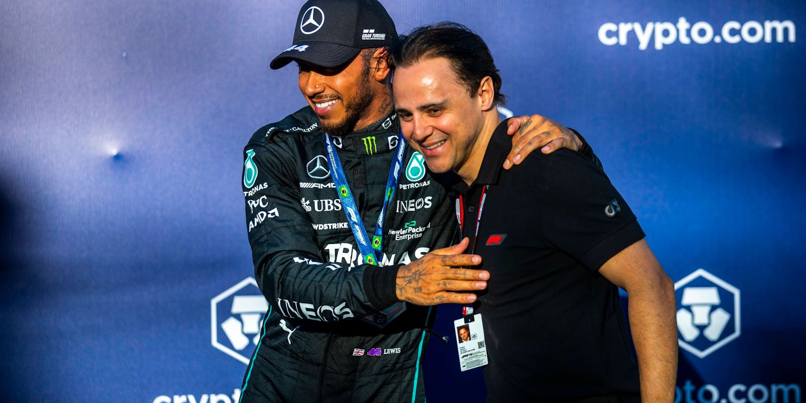 Hamilton (l.) und Massa verstehen sich trotz der "Crashgate"-Geschichte gut.
