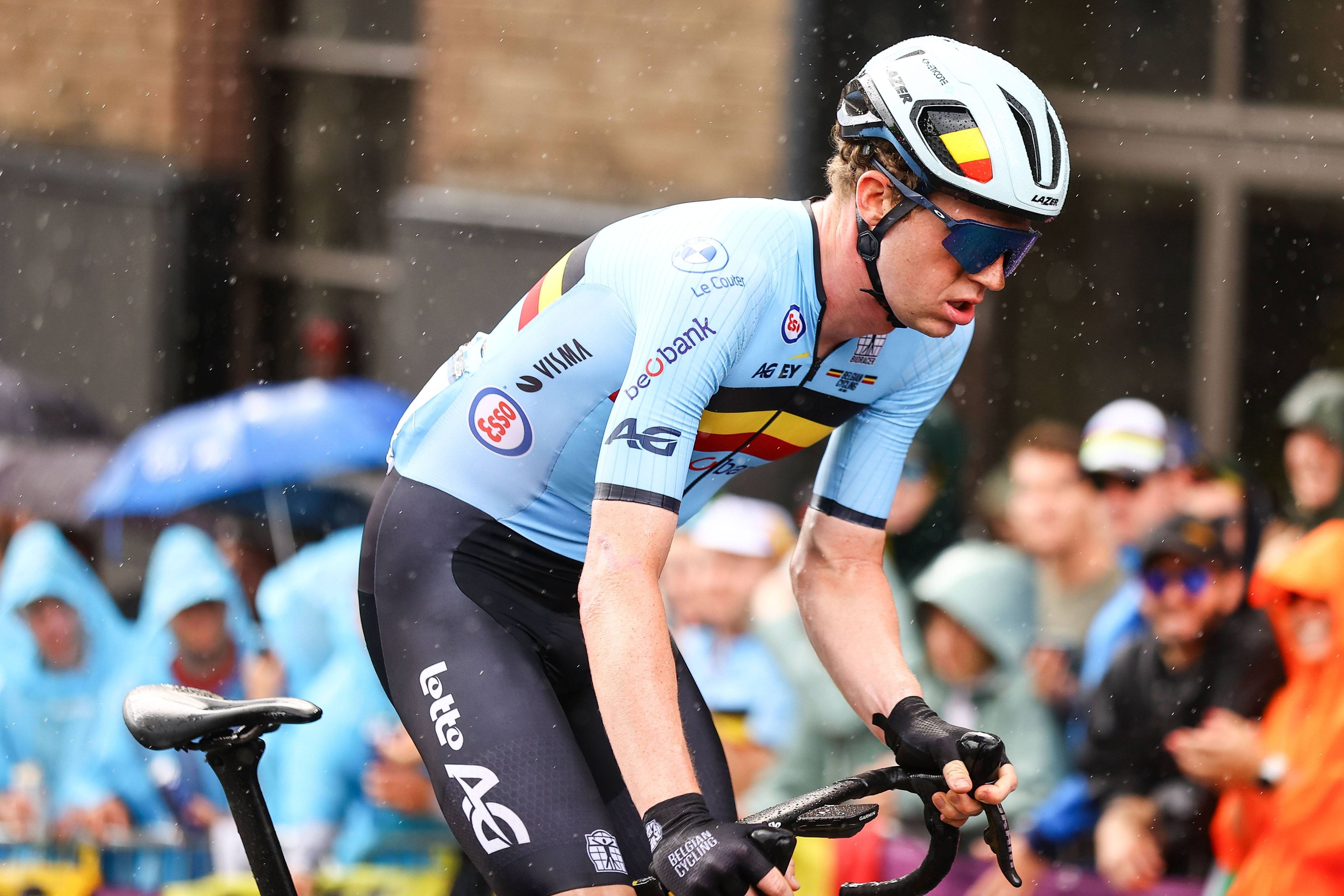 Nathan van Hooydonck kam nach einem schweren Autounfall ins Krankenhaus. 