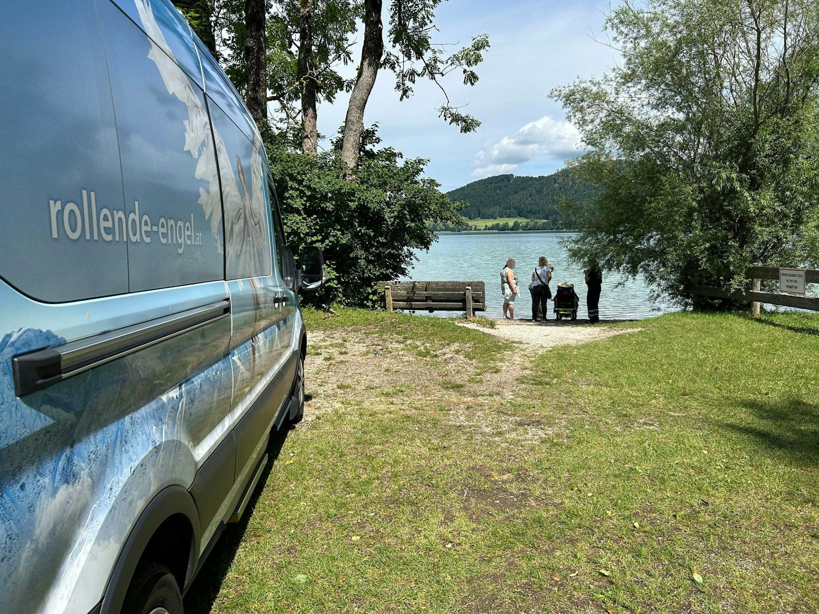 Das Mobil der "Rollenden Engel" am Fuschlsee